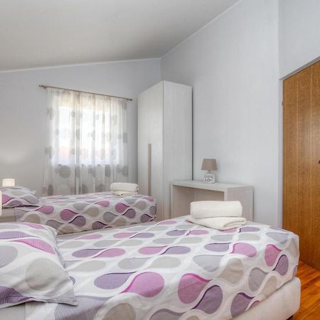 Appartamento Diconi Pola Esterno foto